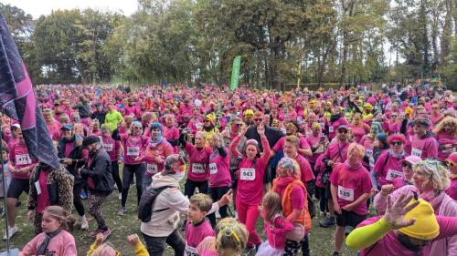 PXL 20251004 143432671