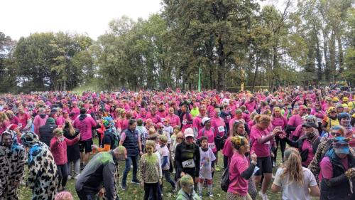 PXL 20251004 143440208