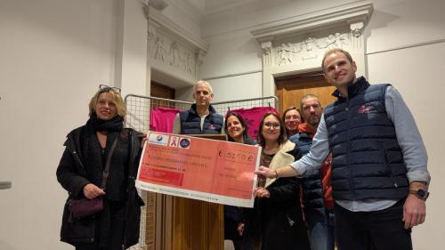 PXL 20251031 175736474